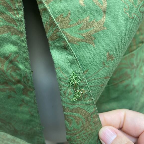 Chico’s Green Gold Shiny Cotton Embroidered Dots Trim Jacket Size 0 Small EUC - Picture 7 of 7
